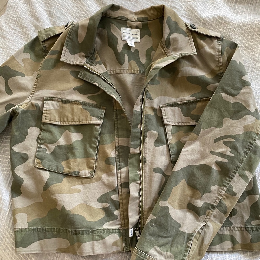 Cropped Camo Jacket